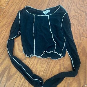 Princess polly top, white seams